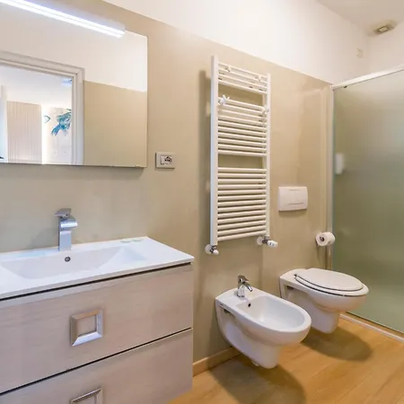 Aparthotel Stella Marina di Massa