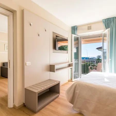 Stella Aparthotel Marina di Massa