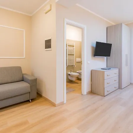 Stella 4* Marina di Massa