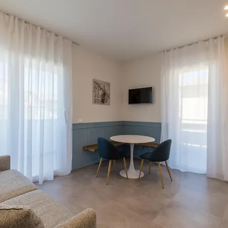 Hotel apartamentowy Stella